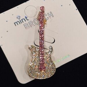 NWT Mint Crystal Electric Guitar Musical Brooch Pin - Pink